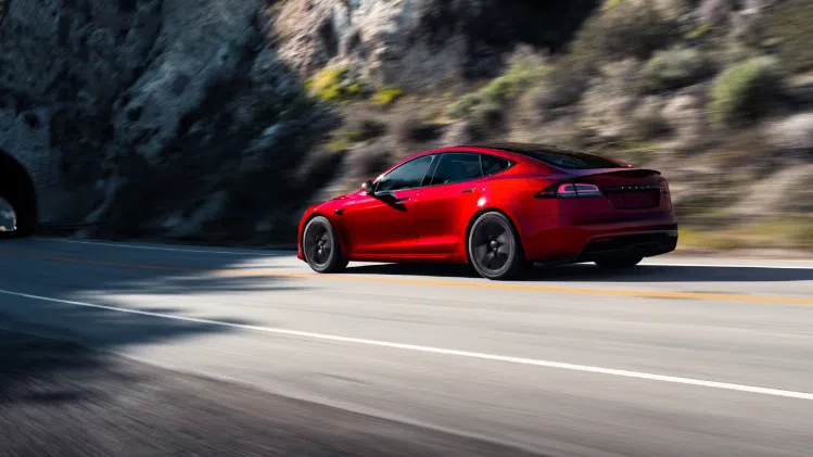 tesla model s plaid