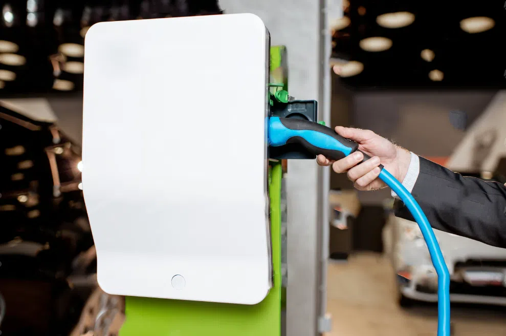 Les Bornes de Recharge Électriques : Un Pilier de la Transition Écologique