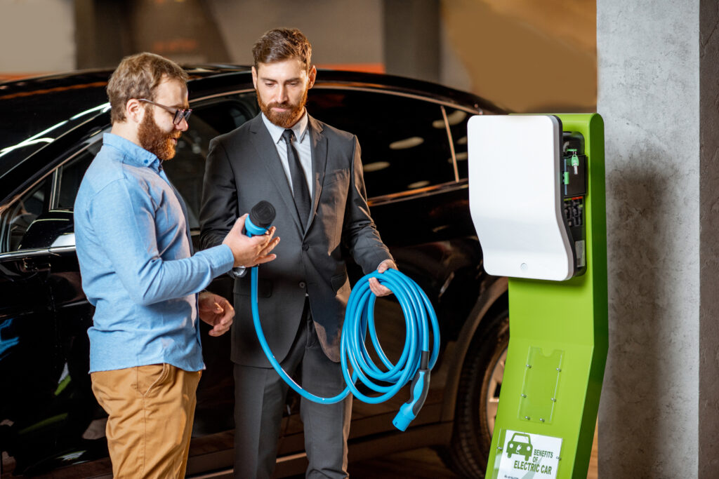 Des contrôles renforcés pour les bornes de recharge en 2025