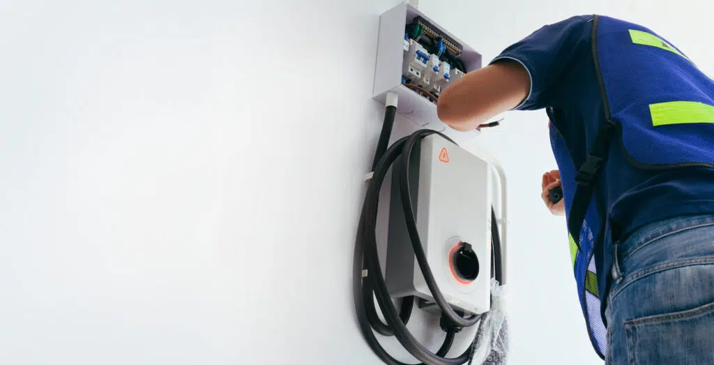 Fiabilité des Bornes de Recharge La France Atteint un Nouveau Palier dans la Révolution Électrique